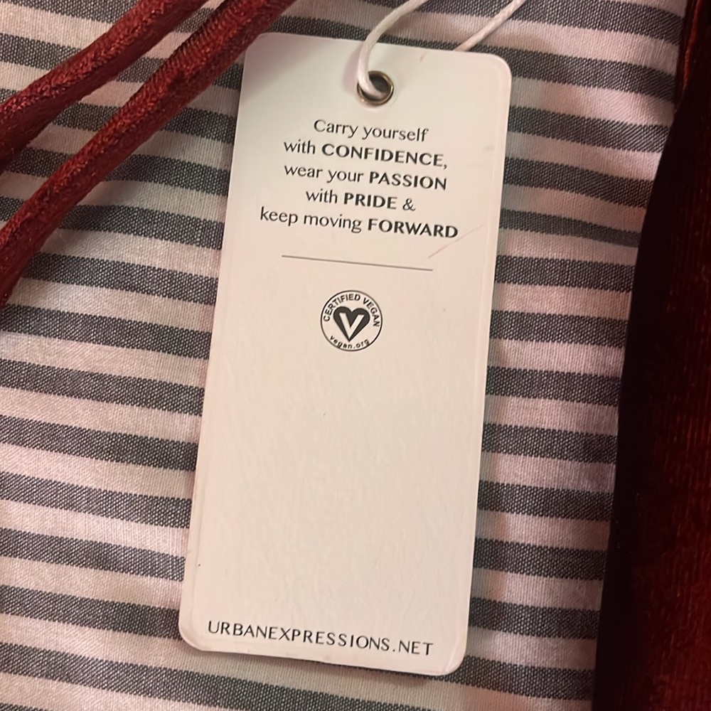Urban Expressions Burgundy Velvet Purse (detachable strap) Certified Vegan - Picture 6 of 9